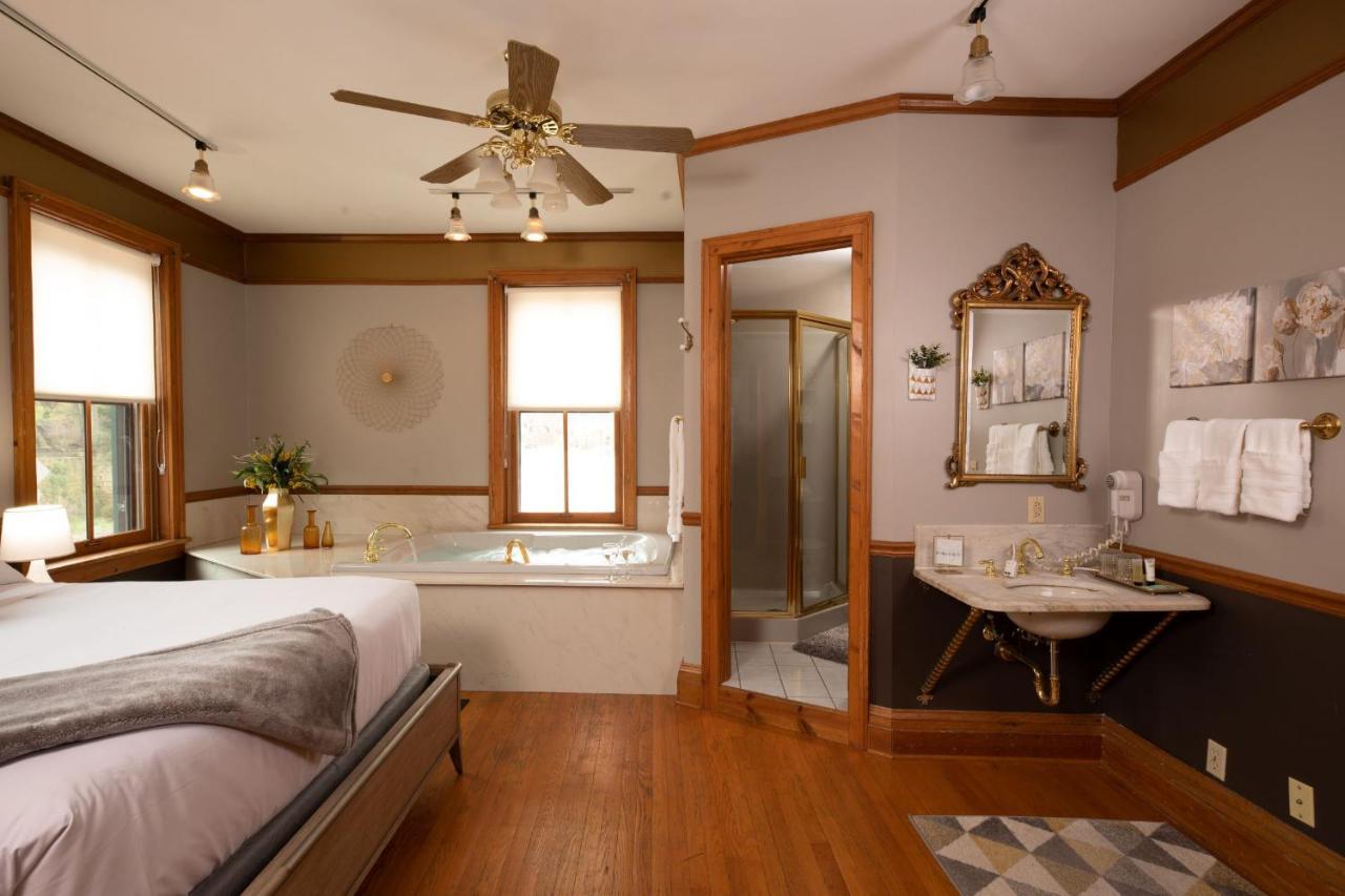 Renaissance Riverboat Suites&Rooms Galena Extérieur photo