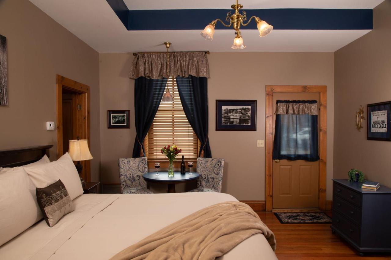 Renaissance Riverboat Suites&Rooms Galena Extérieur photo